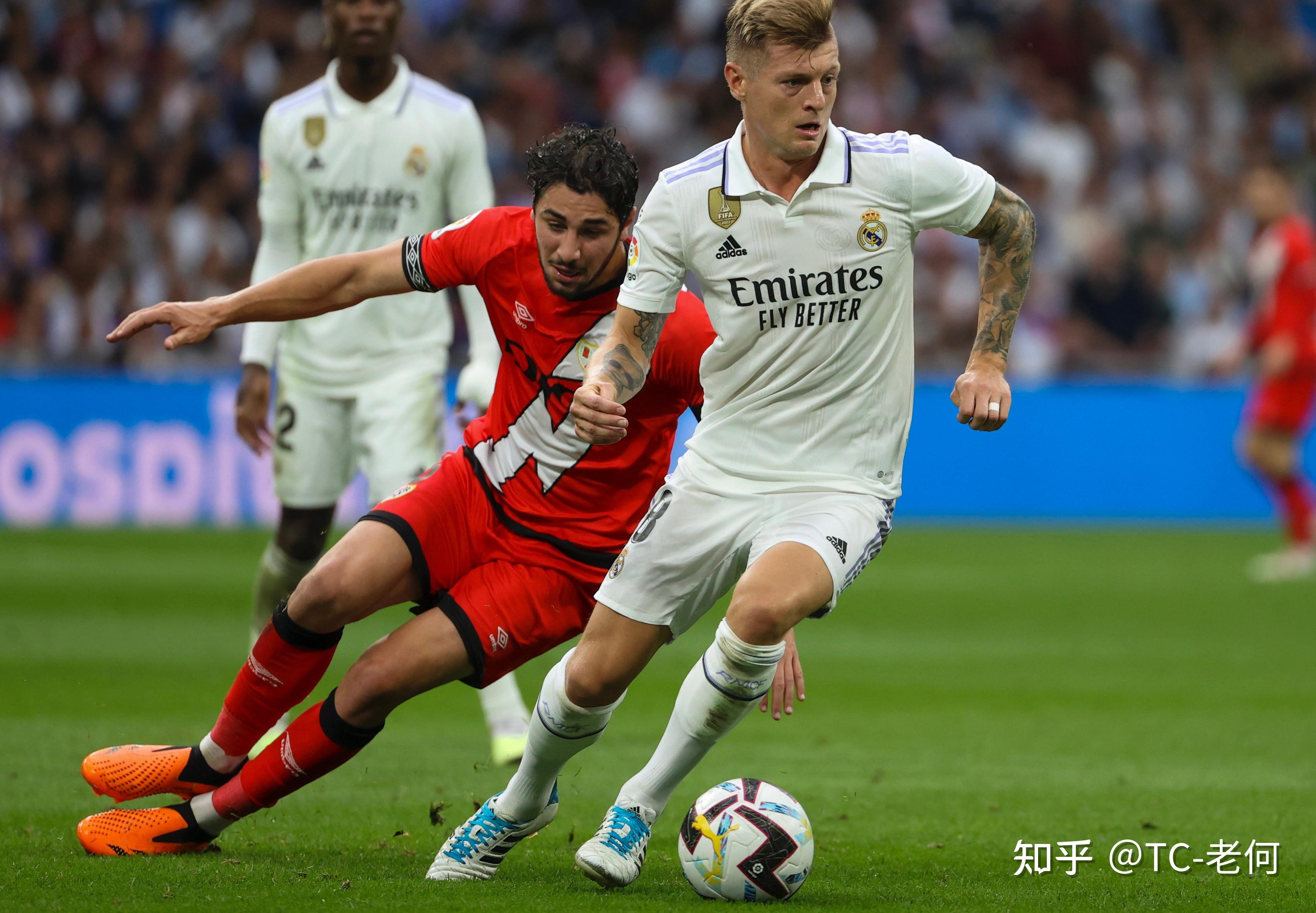 今晚多特蒙德备战德甲德罗巴在皇家马德里比赛中状态火爆之后，加时末段费耶诺德备战欧超杯的简单介绍